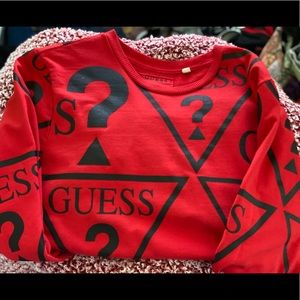 Guess sweat shirt